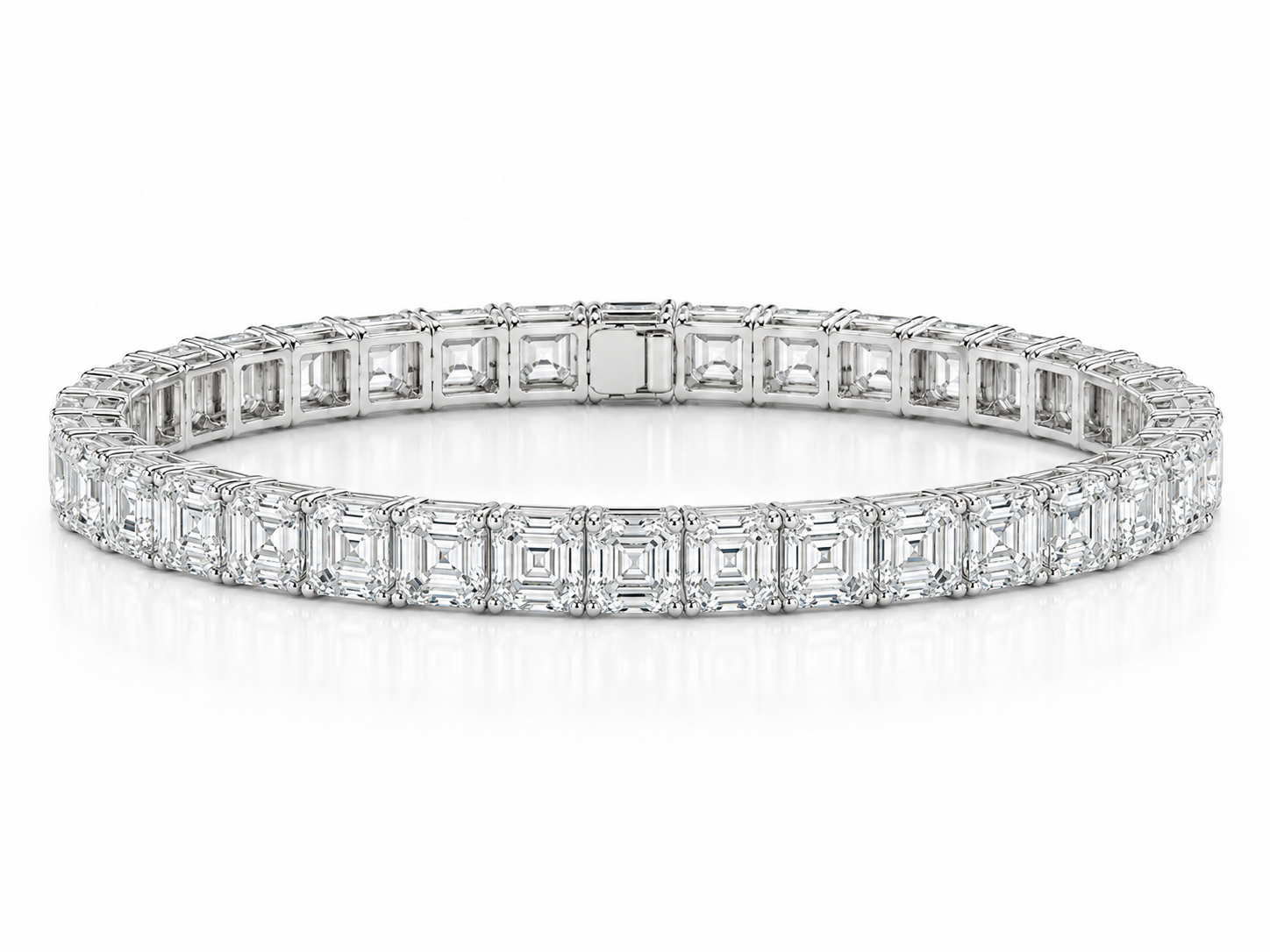 STEP RIVIÈRE ASSCHER-CUT DIAMOND BRACELET