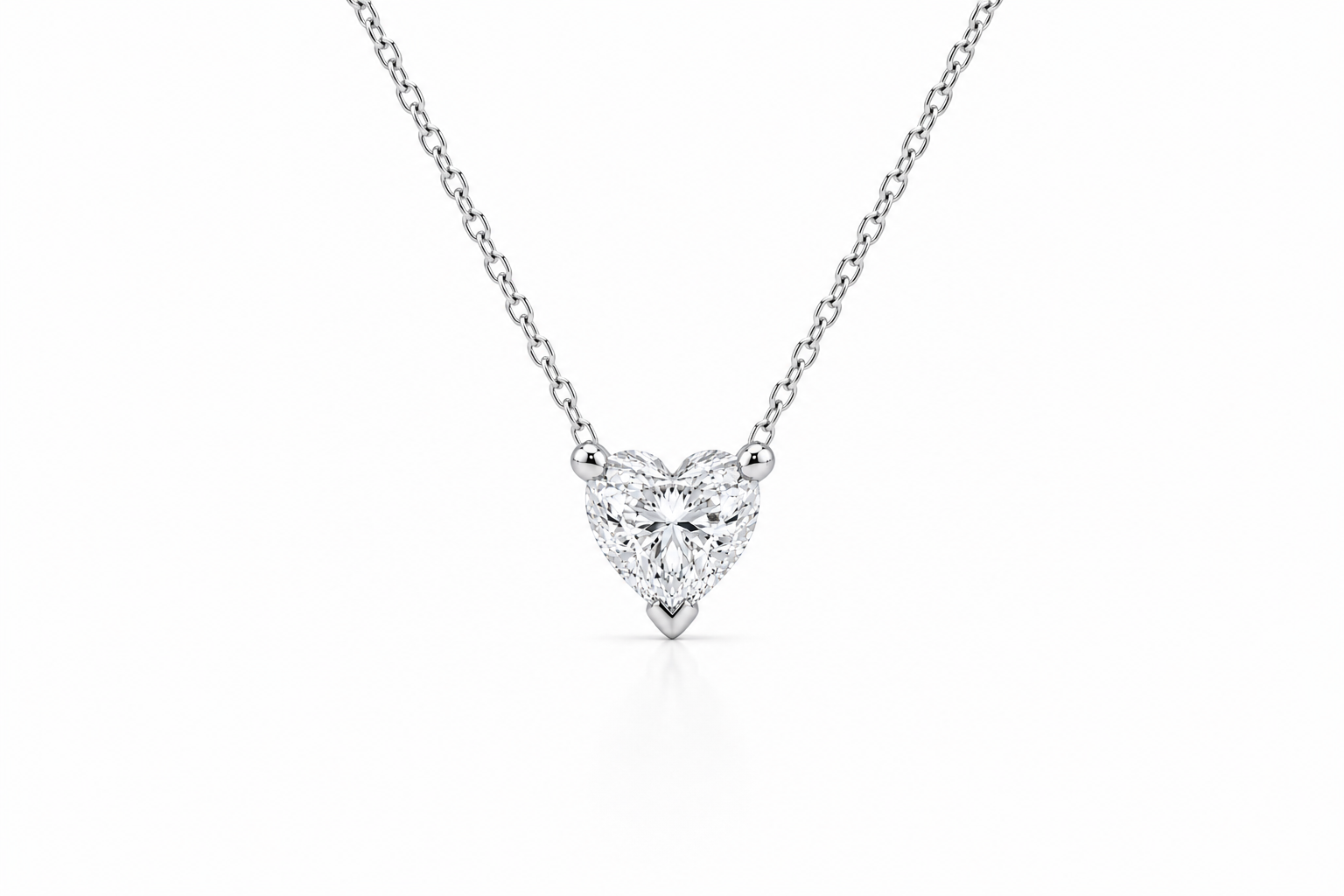 NOVA HEART DIAMOND PENDANT