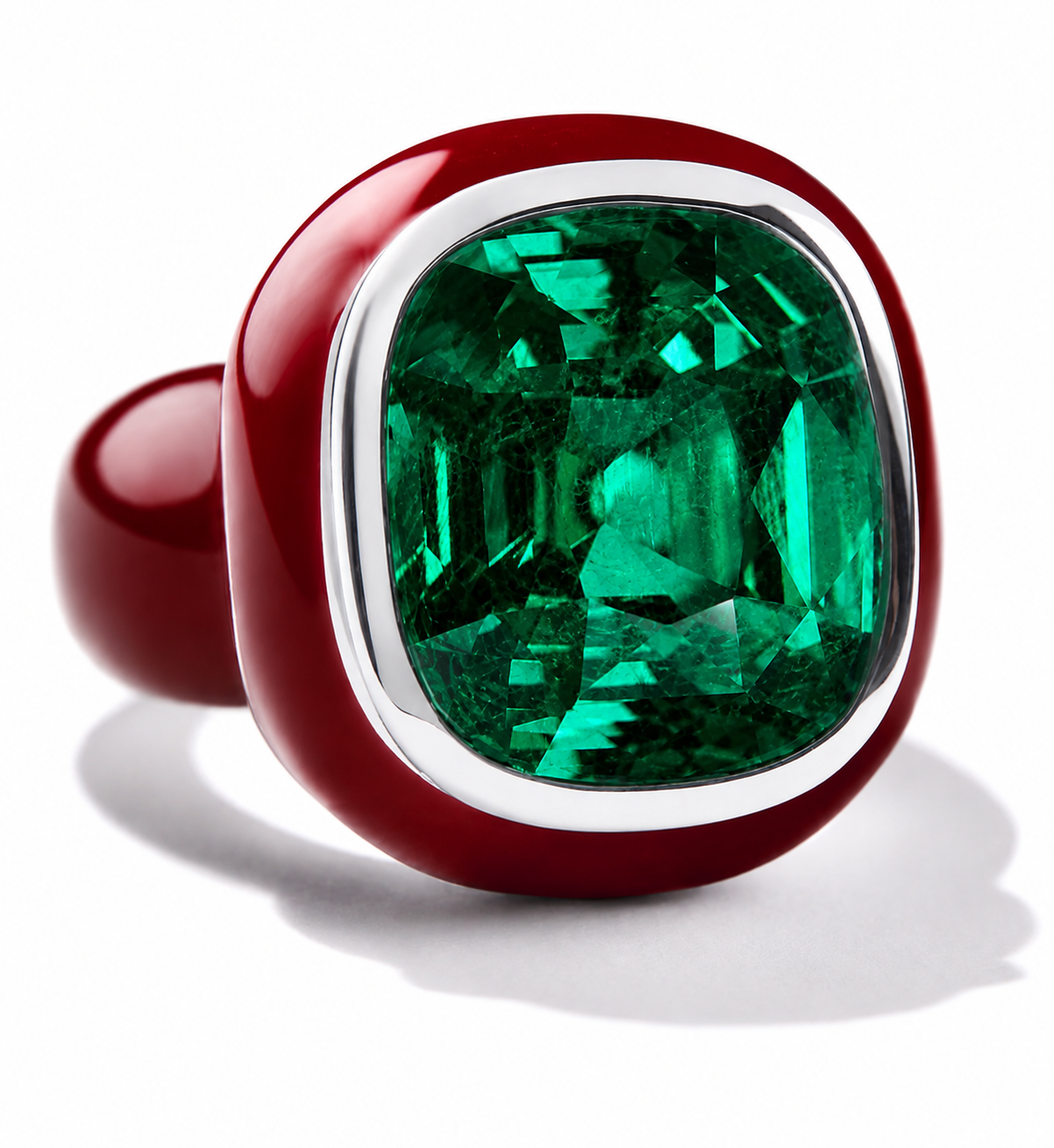 DOMO Emerald Ring