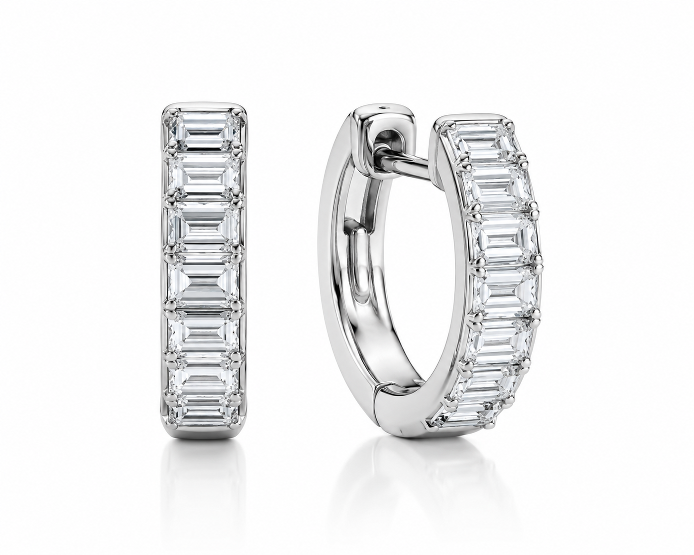 STEP RIVIÈRE EMERALD-CUT DIAMOND HUGGIES